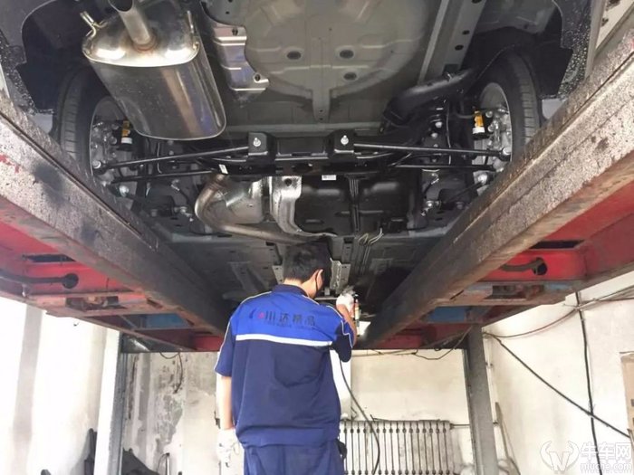 底盘装甲到底该不该买,新车有没有必要做底盘装甲呀