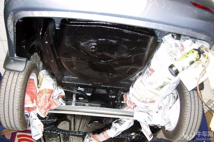 底盘装甲到底该不该买,新车有没有必要做底盘装甲呀