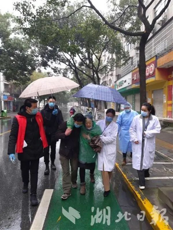 连续奋战30天他累倒在抗疫一线,连续奋战45天他病倒在抗疫一线