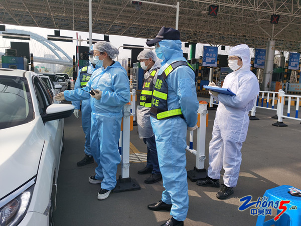 她们是开放在“战疫”一线的美丽花朵