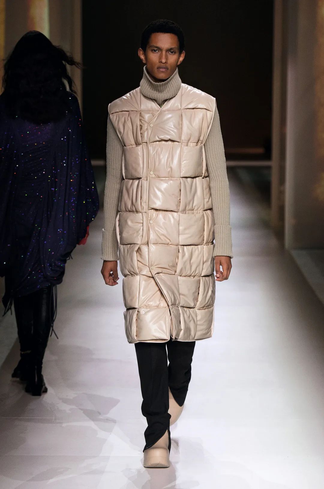 惊喜的，精彩的，平庸的，女装周里的男装片段展示的风格利弊