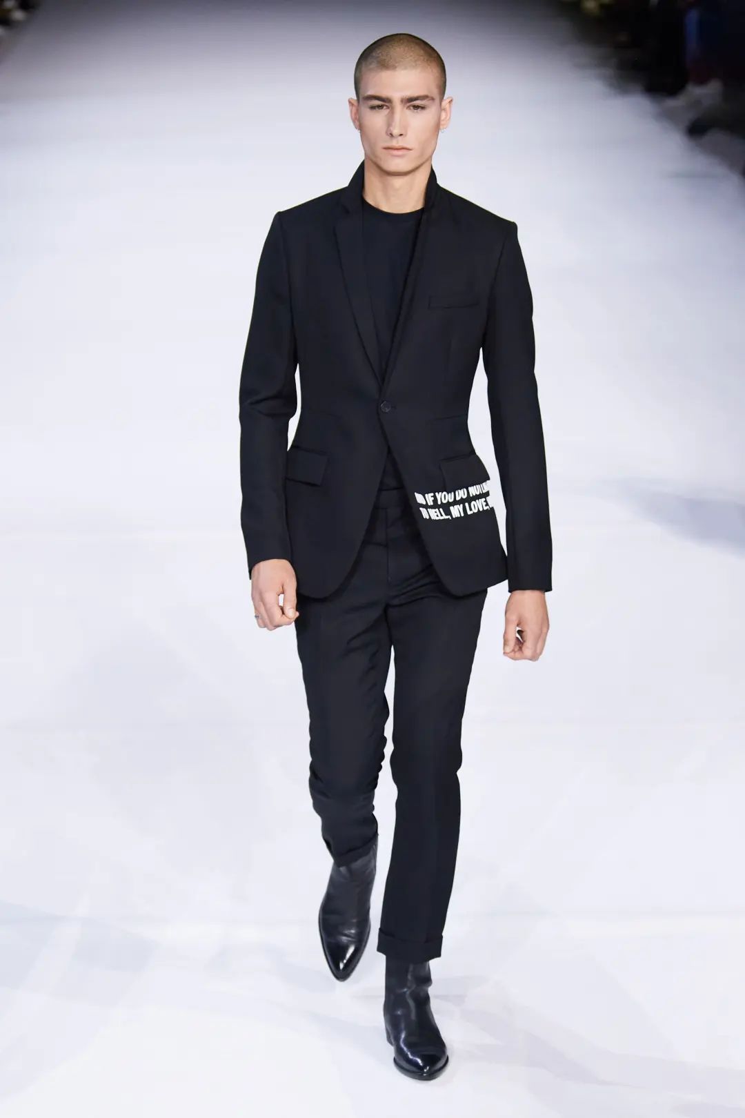 惊喜的，精彩的，平庸的，女装周里的男装片段展示的风格利弊