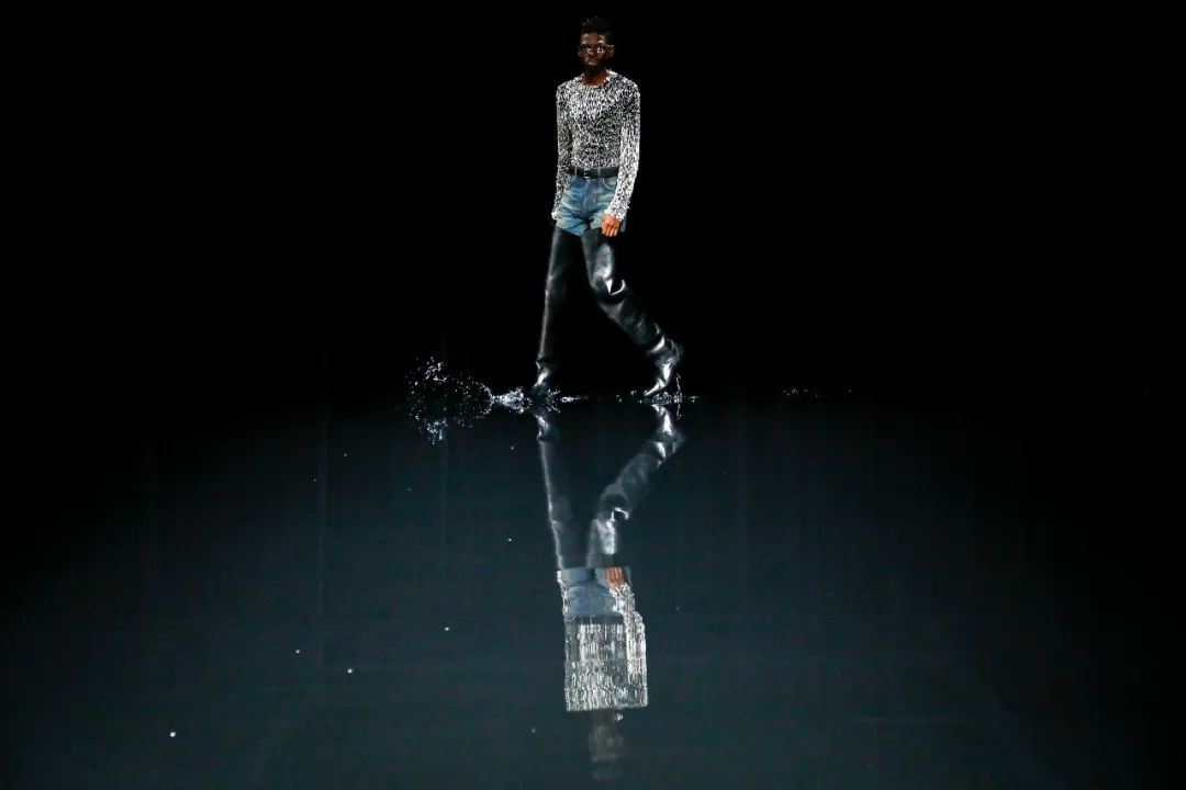 惊喜的，精彩的，平庸的，女装周里的男装片段展示的风格利弊