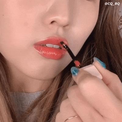 女爱豆仿妆教程,爱豆实际妆容与镜头里的妆容