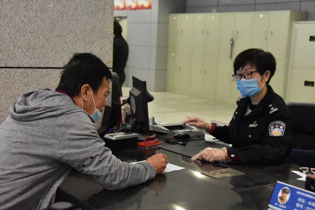 派出所便民服务助力复工复产,公安冬季助力企业复工复产