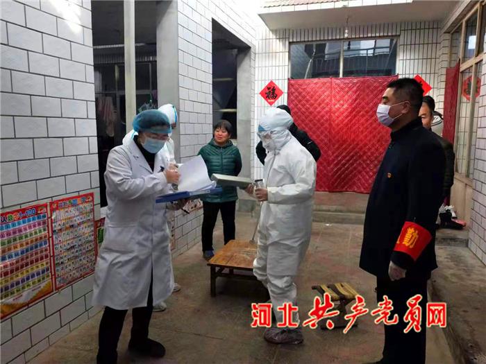 村党员众志成城抗疫情,村党员先锋岗抗疫情