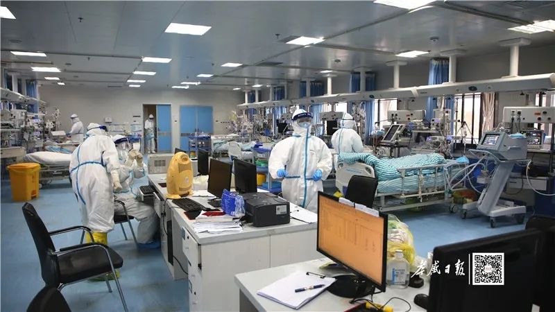 记者深入新冠肺炎病房,记者探访新冠重症监护室