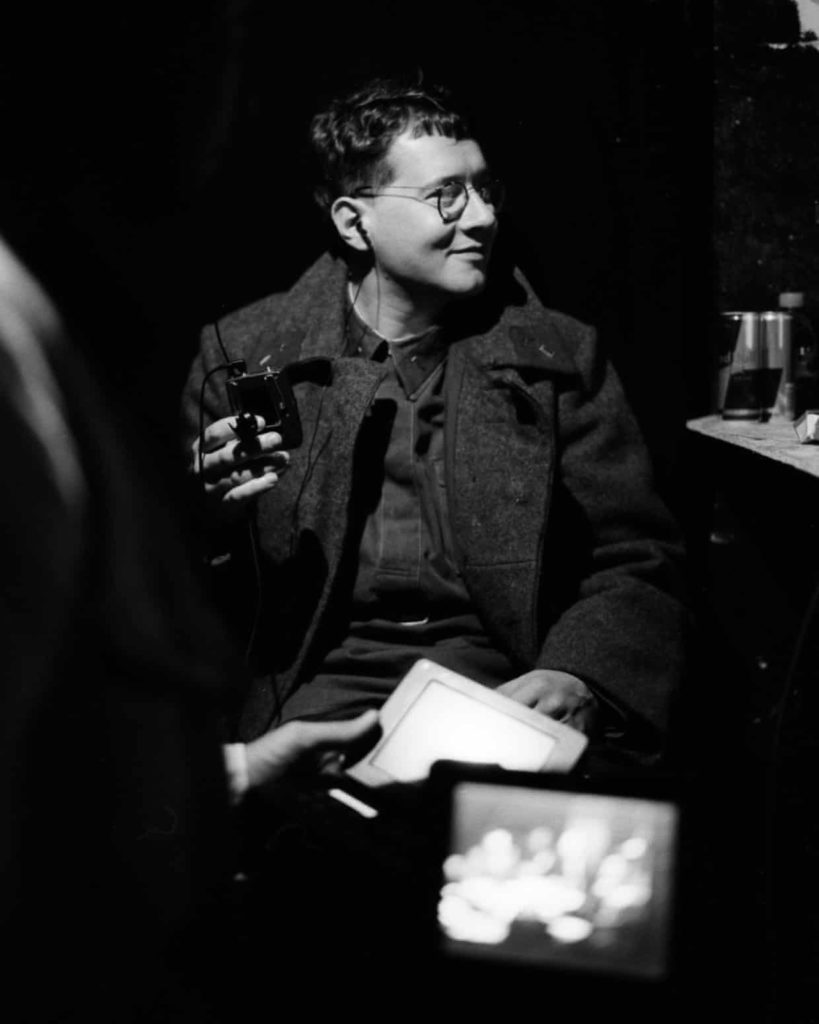 《列夫·朗道》：斯大林时代的真人秀，“我拥有绝对的自由，直到克格勃逮捕了我”