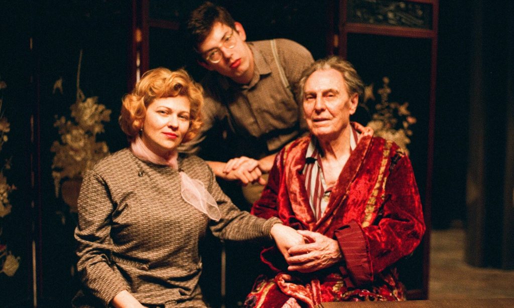 《列夫·朗道》：斯大林时代的真人秀，“我拥有绝对的自由，直到克格勃逮捕了我”