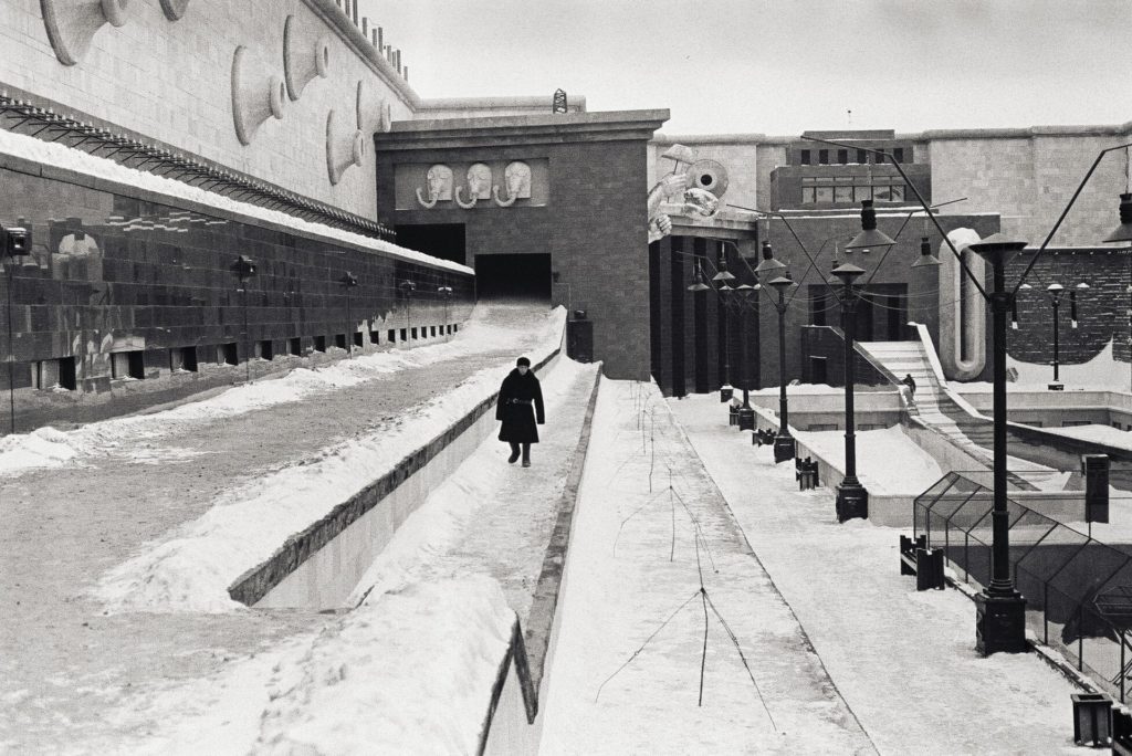 《列夫·朗道》：斯大林时代的真人秀，“我拥有绝对的自由，直到克格勃逮捕了我”