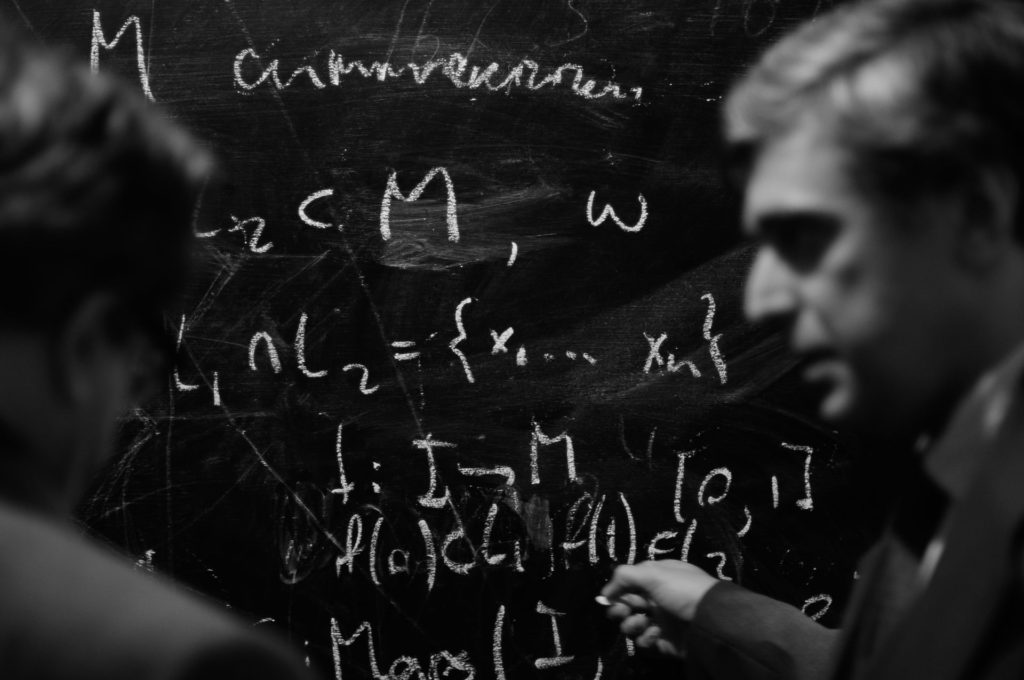 《列夫·朗道》：斯大林时代的真人秀，“我拥有绝对的自由，直到克格勃逮捕了我”