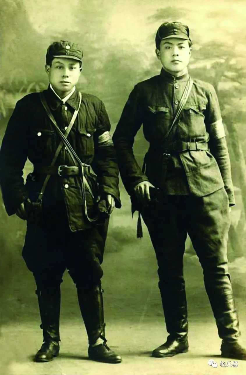 “罗锅”、“鸡腿”、“自来得”、“张口等”都是谁的俗称?大连警用手枪追踪(3)