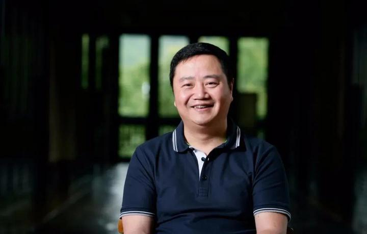 疫情冲击二手车交易火爆,疫情冲击下的商业现状