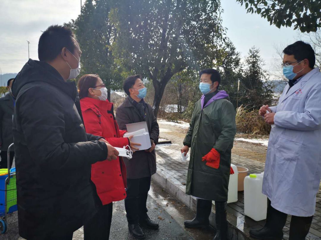 用心用情用力写好民生答卷,用心用情书写答卷