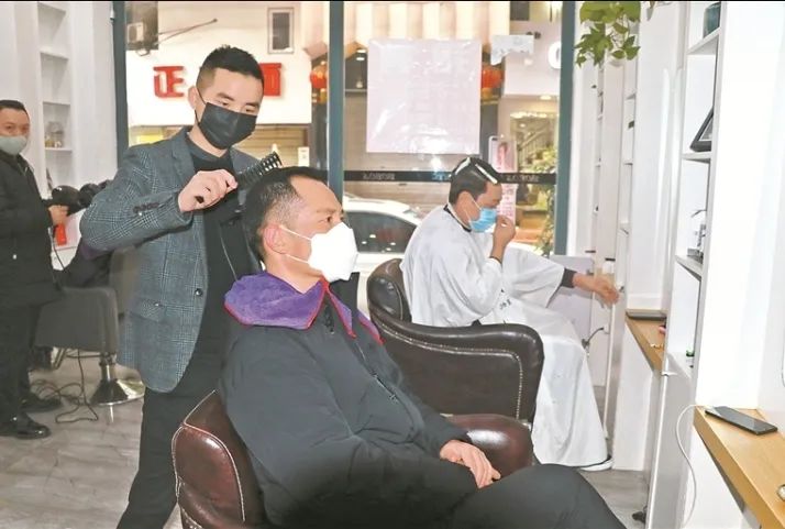 达城街头拍下的!这些画面从未如此激动人心