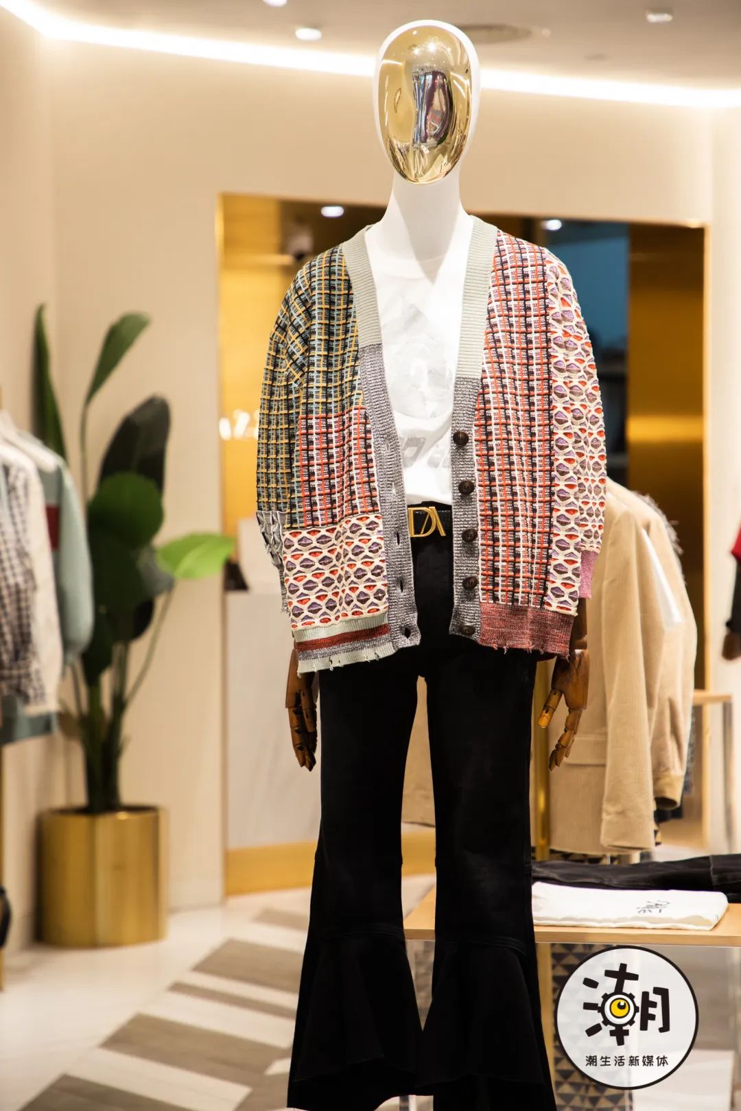 鏂揣娓呬粨鍝佺墝,鏂揣鐖嗘鍥炲綊