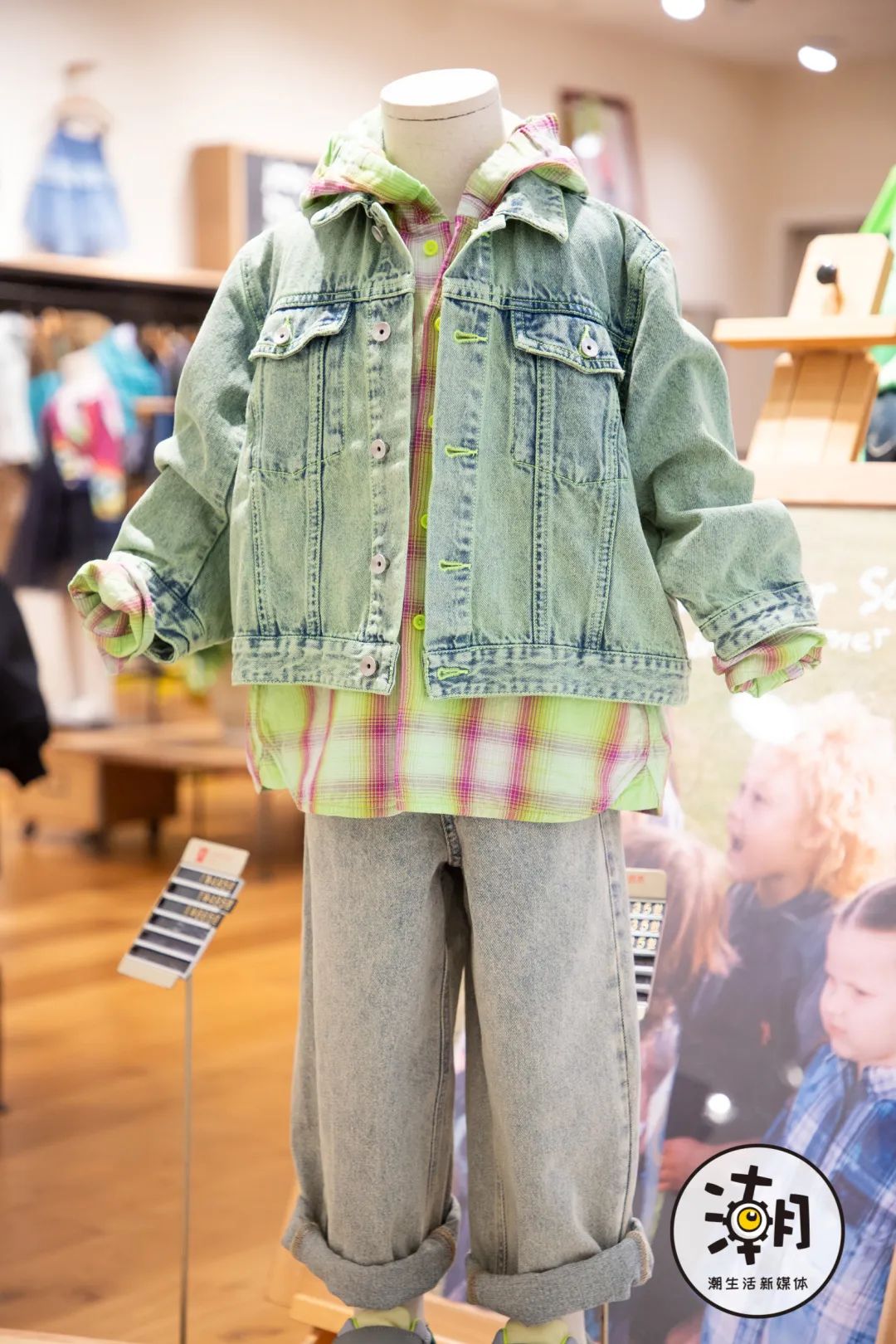 鏂揣娓呬粨鍝佺墝,鏂揣鐖嗘鍥炲綊