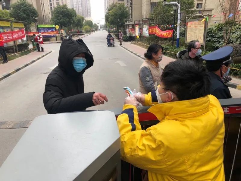 齐心“战疫”，保民生保供能