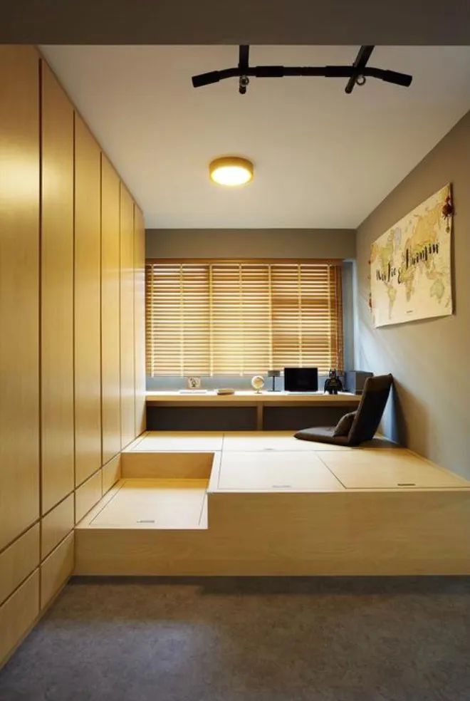 小卧室做地台放床垫,小户型房间地台做床好看吗