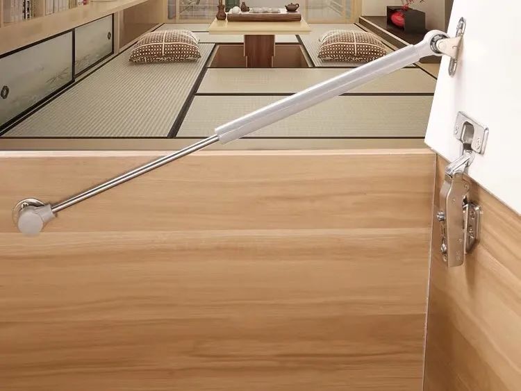 小卧室做地台放床垫,小户型房间地台做床好看吗