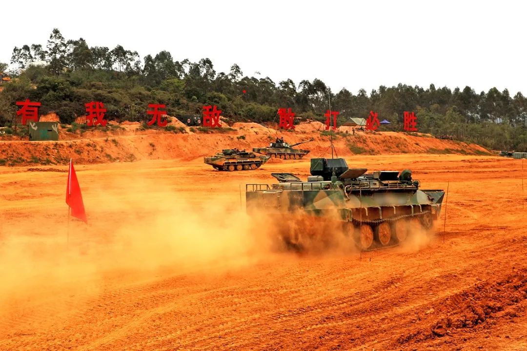 装甲兵，很特别