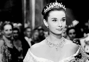 大牌珠宝戒指款式,婚戒首饰推荐