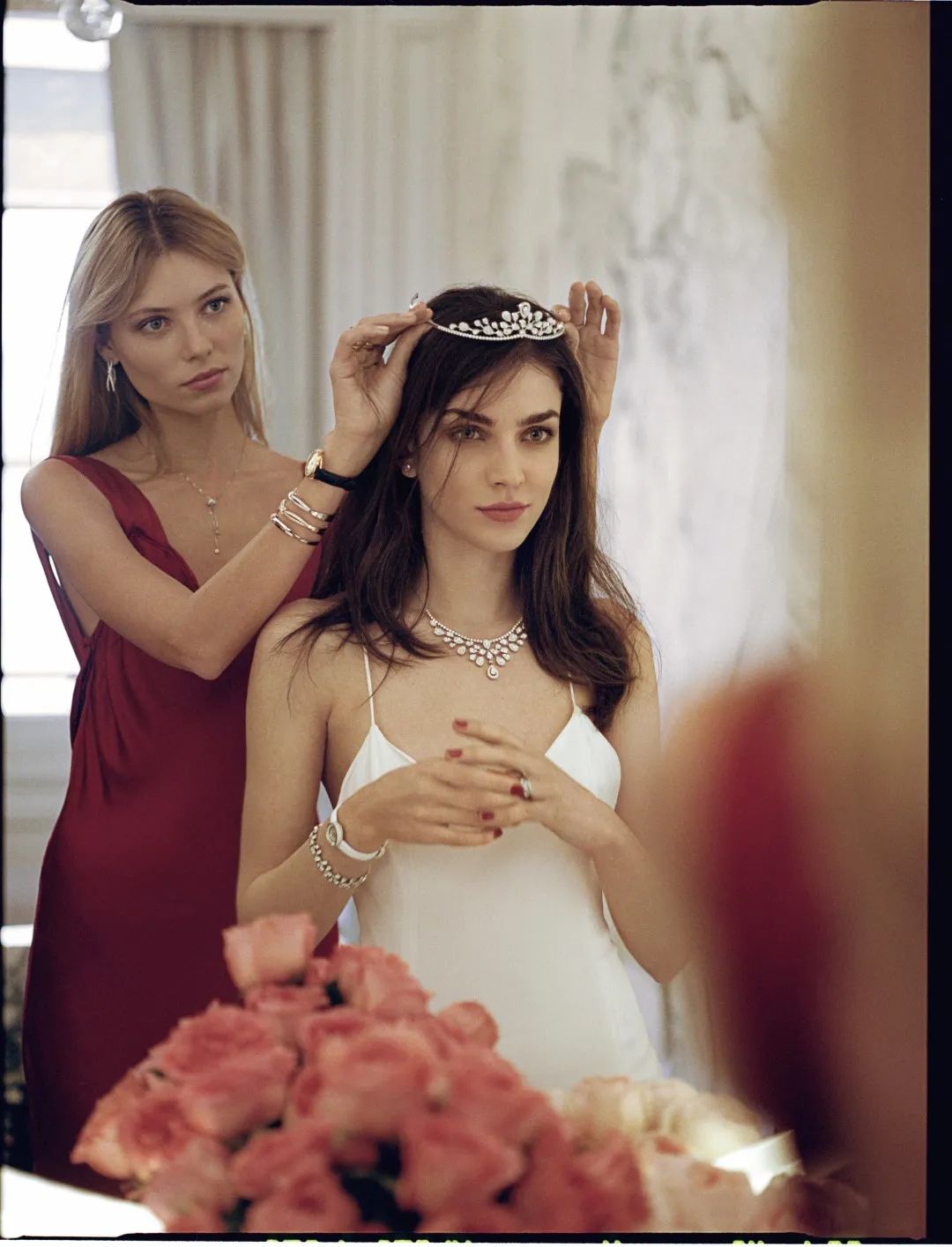 大牌珠宝戒指款式,婚戒首饰推荐