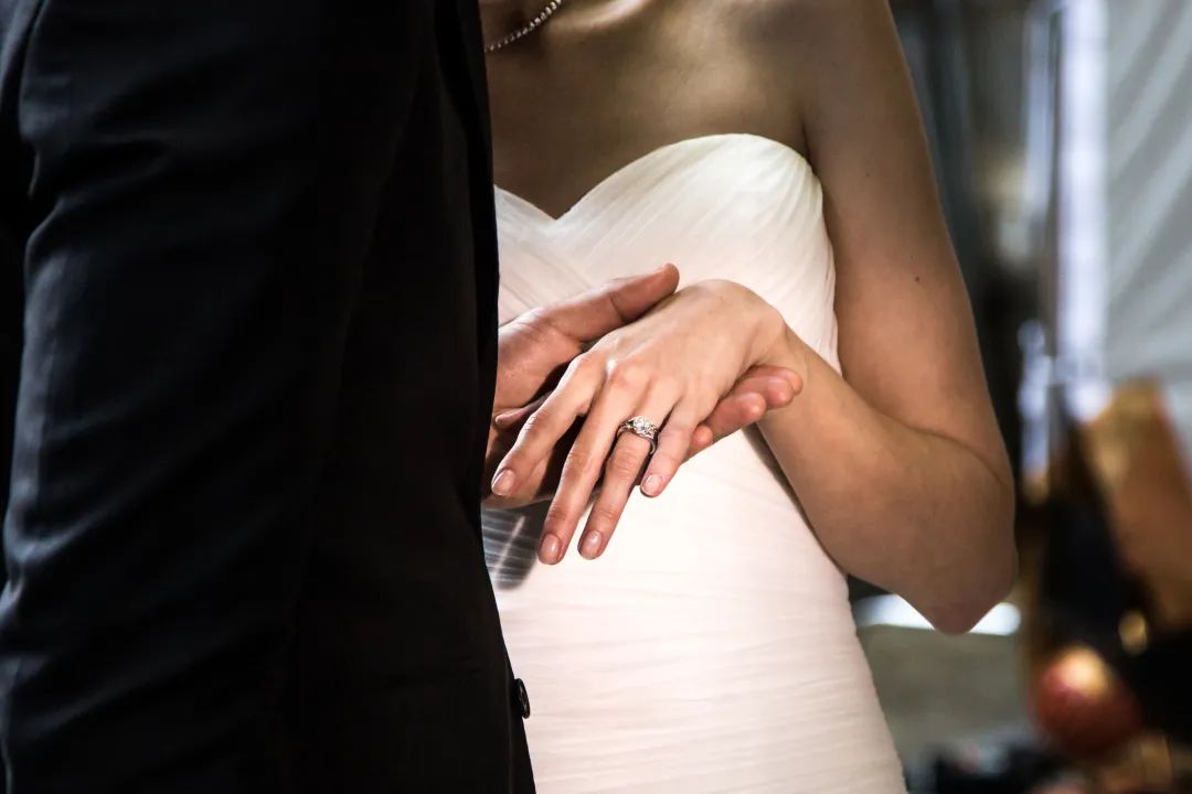 大牌珠宝戒指款式,婚戒首饰推荐