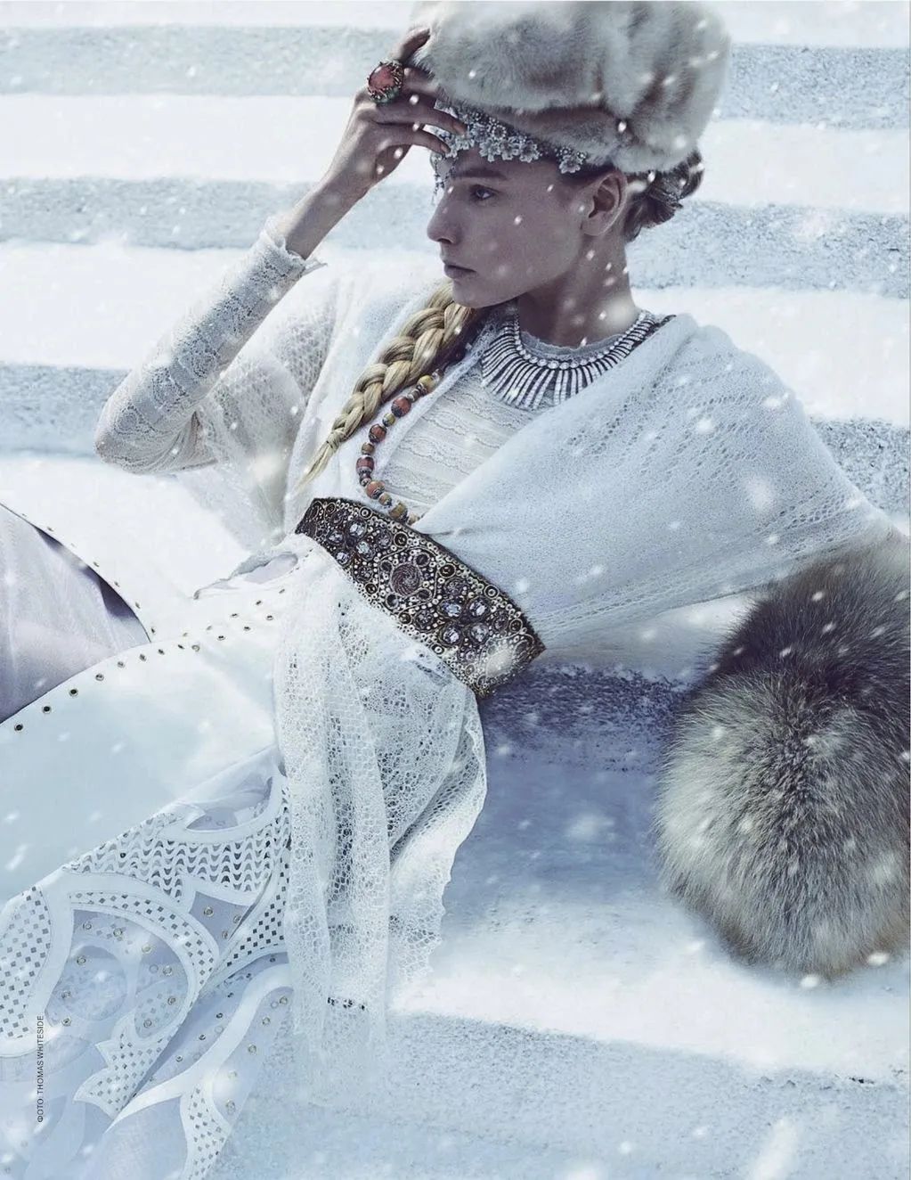 寻香|五彩斑斓的黑算什么，来见识一下五光十色的白