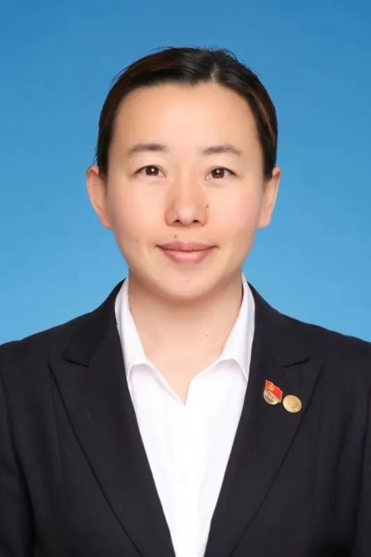 网购方便or陷阱、预付卡如何退费......闵行融媒体中心携手市场局、消保委空中直播，帮你维权