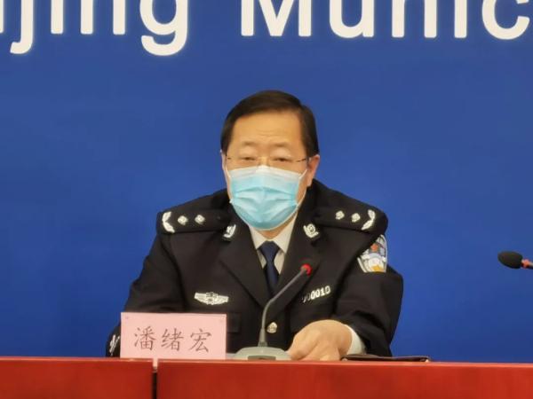 为了钱,啥都干?两人海外代购被拘,连续往返疫情严重国家