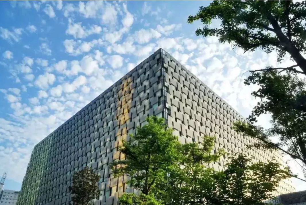 南京医院恢复通知最新,南京门诊部全面停诊的通知