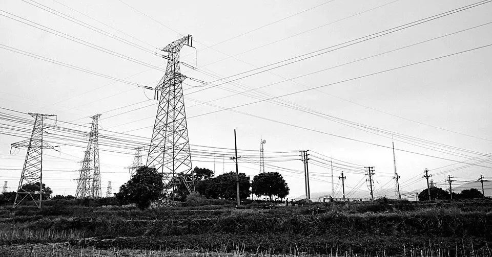 吉他录音声音很浑浊,吉他的声音如何能有杂音