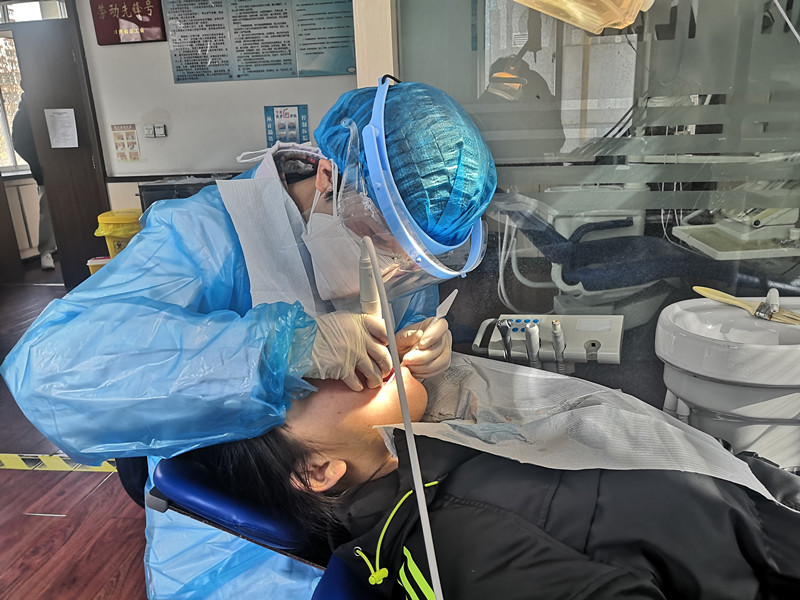 宝宝全麻奶瓶龋修复过程,宝宝奶瓶龋初期怎么补救