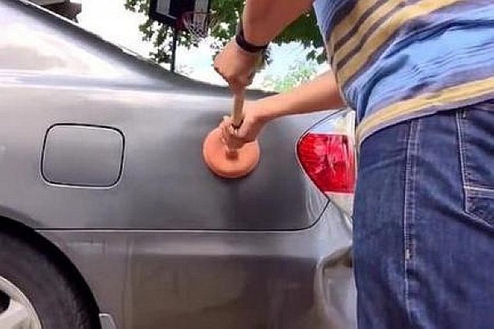 牛车实验室注意事项,黑色车剐蹭怎么自己修复