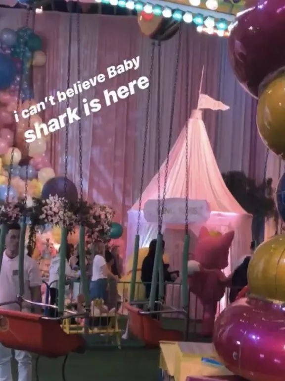 2岁穿高定、LV定制小零食...跟她比李湘王菲的闺女也只是平民…