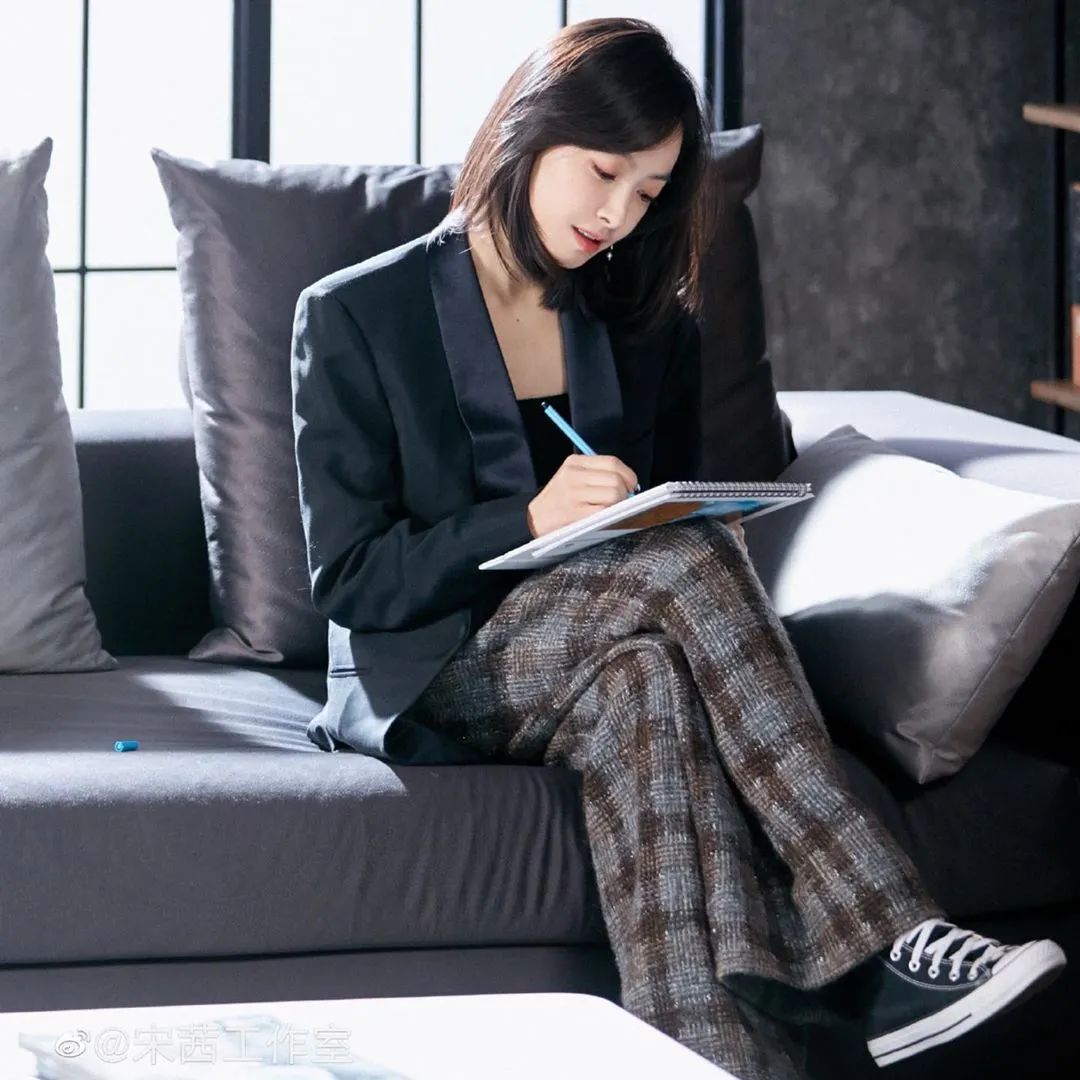 恢复通勤后,报复性连穿一个月西装