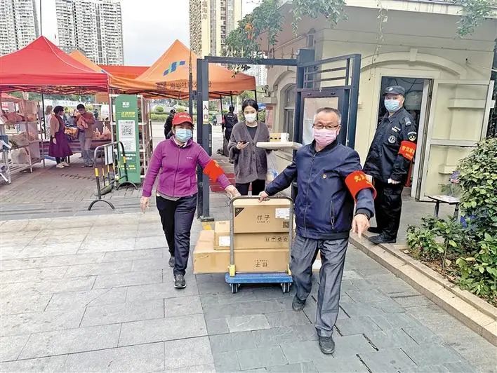 下沉社区筑防线同心抗疫显担当,战疫不停步宝安勇担当