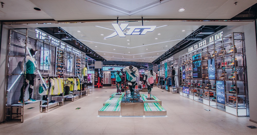 特步半年赚了4亿,新纪录特步营收首次破百亿