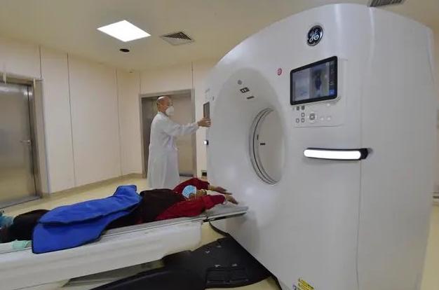 四川大学华西空港医院,高新区投资36亿华西医院