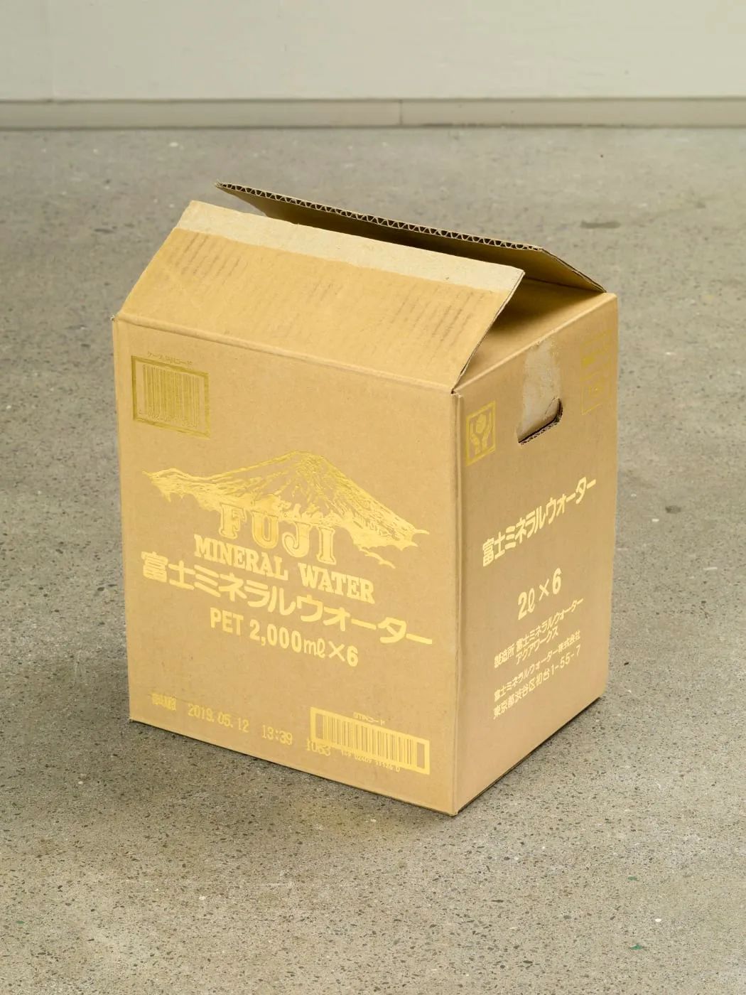 香港巴塞尔艺术展包,香港巴塞尔艺术品市场