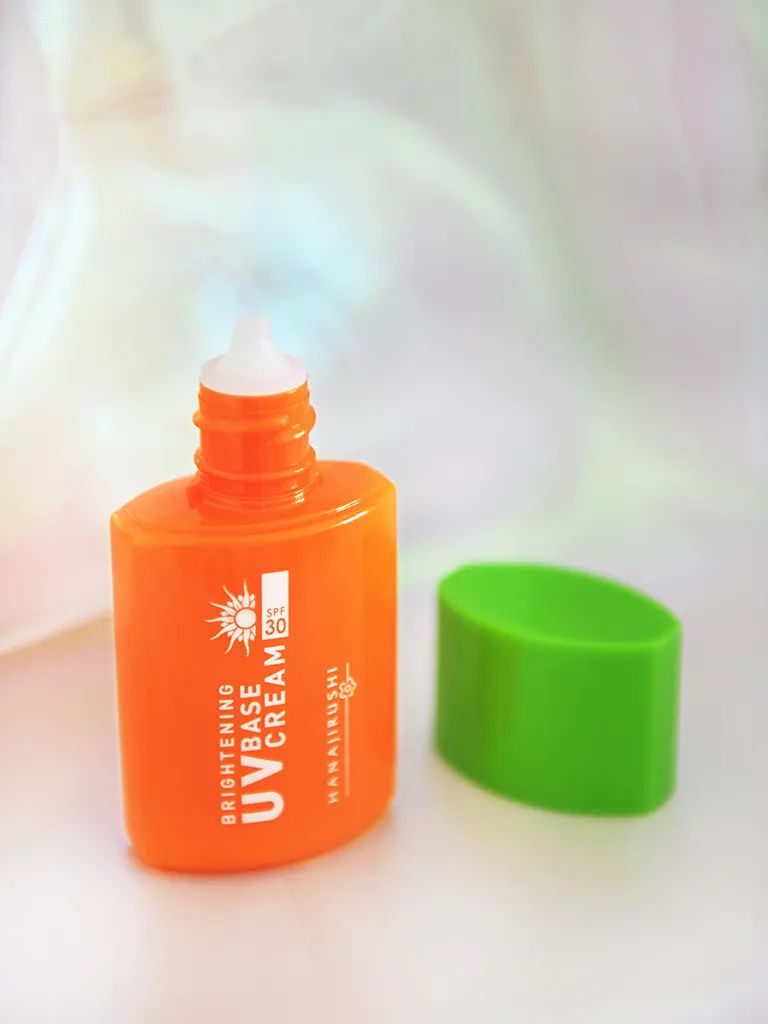 瑞酱种草日记丨挡得了病菌可挡不了紫外线，不涂防晒摘了口罩可别哭唧唧