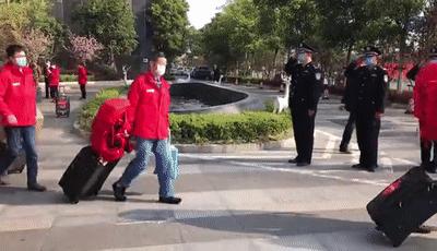 二十四小时不打烊书店广州,24小时不打烊书店广州