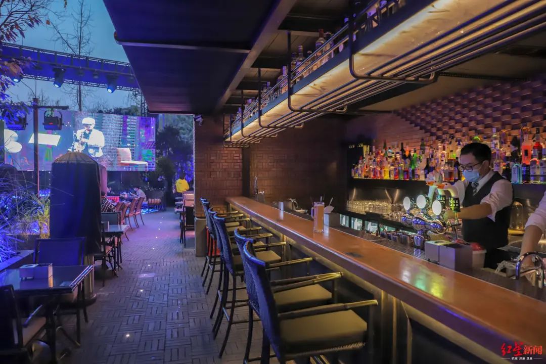 影院重新开业,影院恢复开放