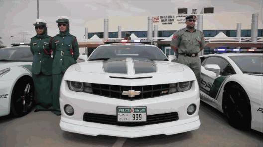 阿联酋有穷人和富人吗,富到流油的小国