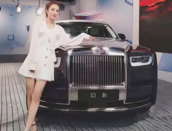 乘用车销量2月份变化,乘用车销量近5年