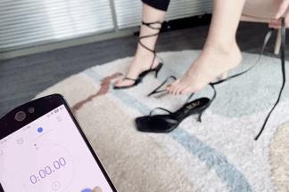 我花十分之一价格在ZARA买到BV相似款，真的好穿吗？