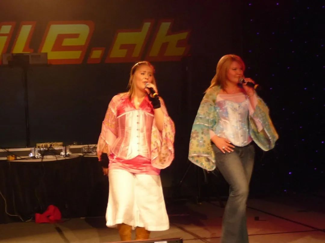 涓婁笘绾渶娴佽鐨勭數闊宠开鏂,灏忔椂鍊欒娲楄剳鐨勮开鏂绁炴洸