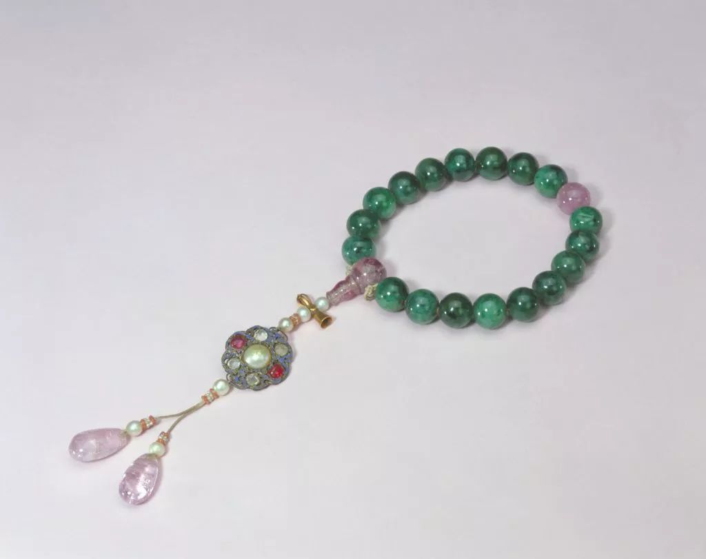 皇帝都是什么生肖,皇帝都在一个群里