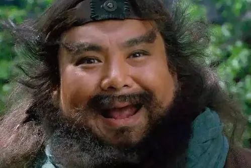 千万不要自己在家染发,买染发剂自己在家染发